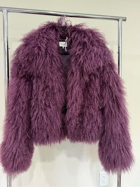 NWOT Frame shaggy genuine shearling lamb coat in purple/plum